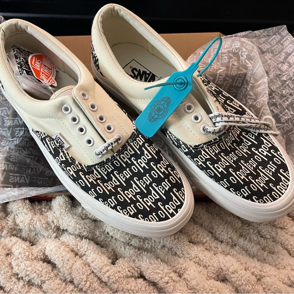 FOG Fear of God VANS — 9.5 US MEN/11 US WOMEN